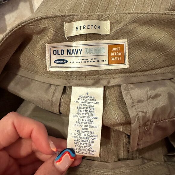 Striped Textured  Low Rise Slacks - Picture 3 of 4